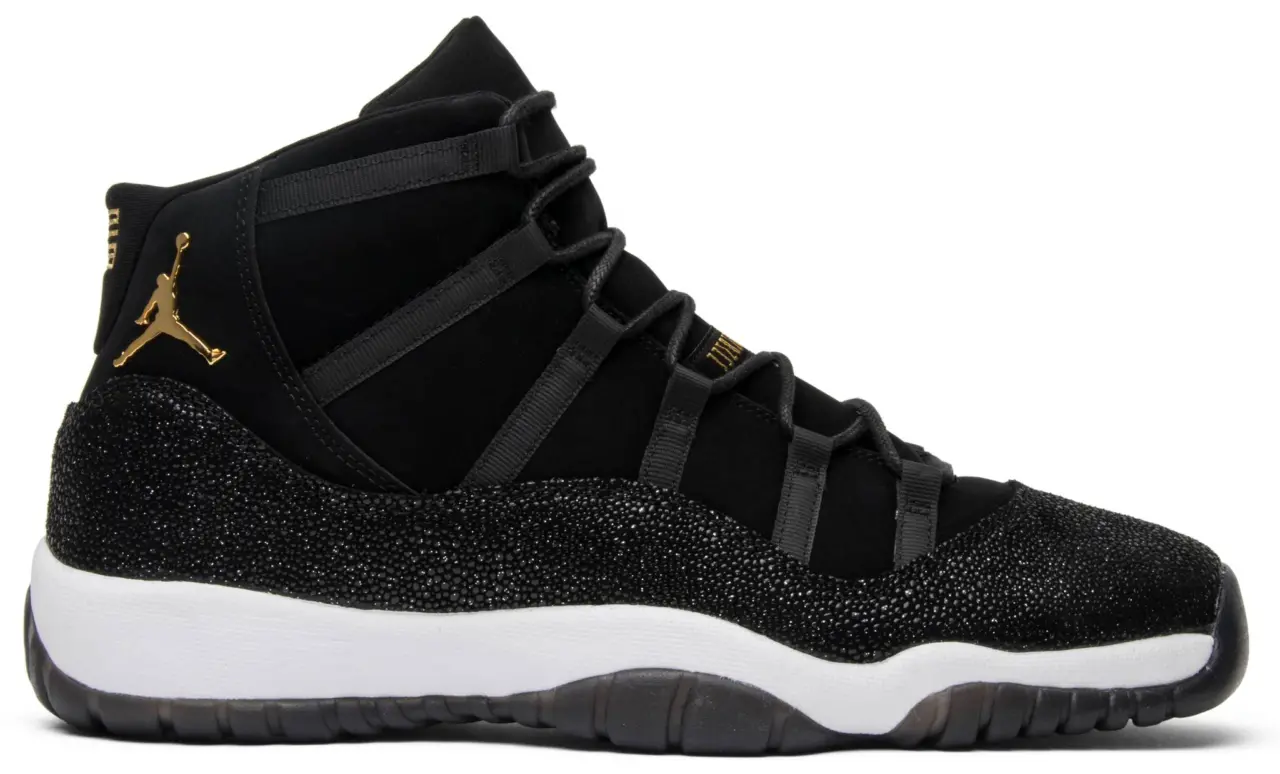 Giày Nike Air Jordan 11 Retro Heiress Black Stingray 852625-030