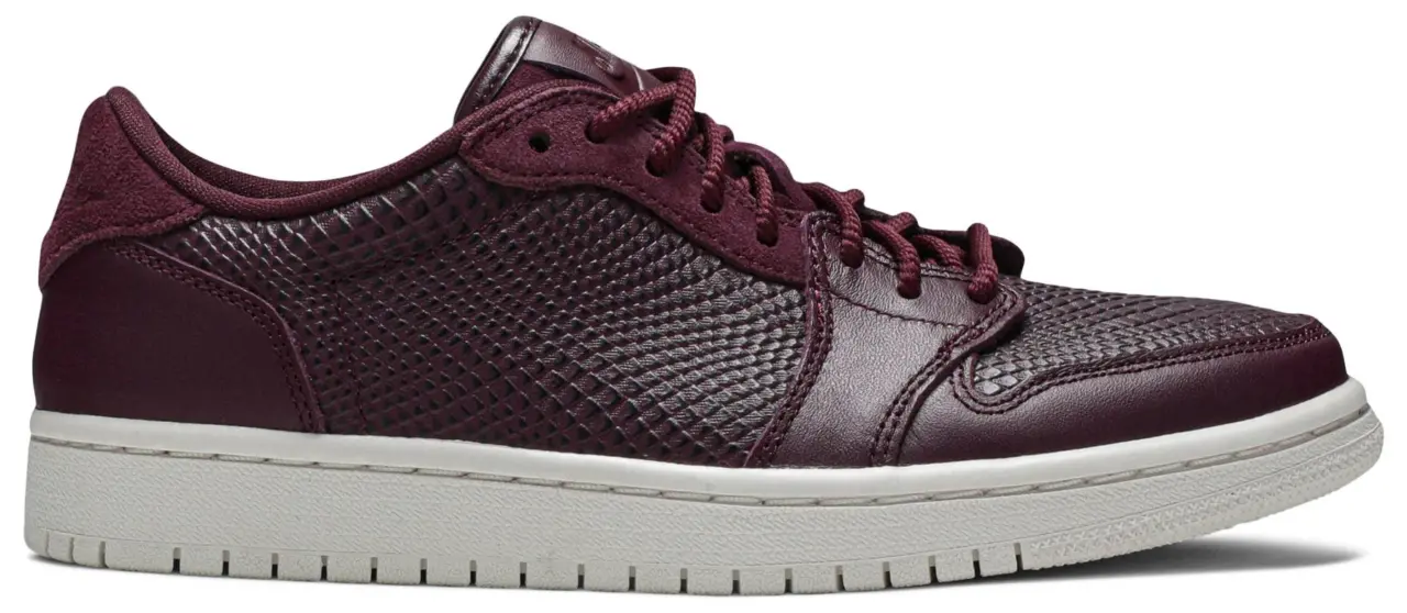 Giày Nike Wmns Air Jordan 1 Retro Low NS 'Bordeaux' AO1935-600