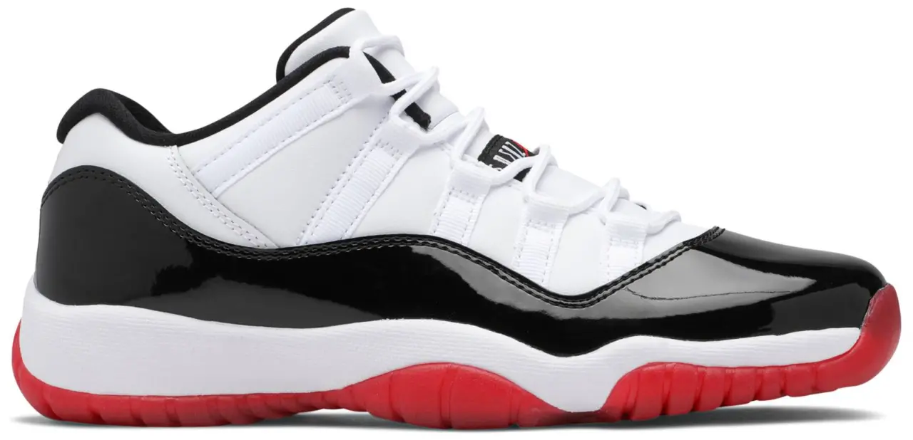 Giày Nike Air Jordan 11 Retro Low GS 'Concord-Bred' 528896-160
