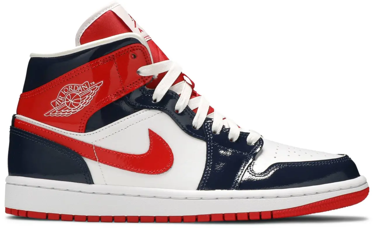 Giày Nike Wmns Air Jordan 1 Mid 'Champ Colors' DJ5984-400