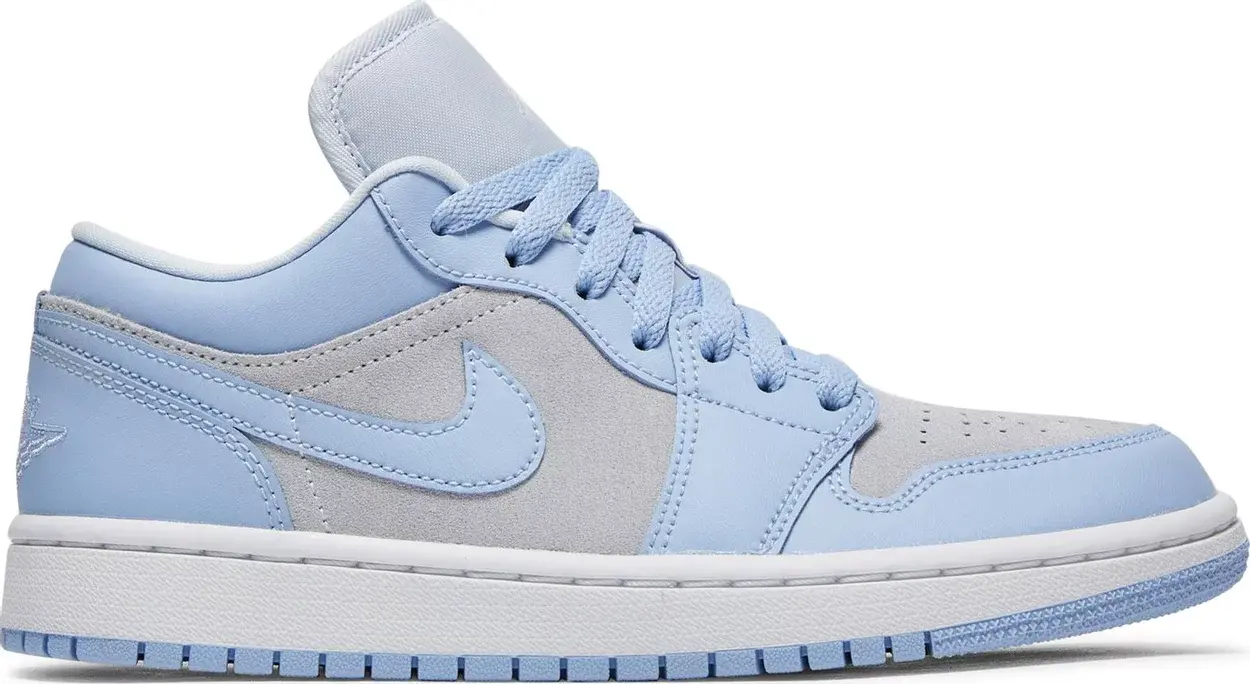 Giày Nike Wmns Air Jordan 1 Low 'University Blue' DC0774-050