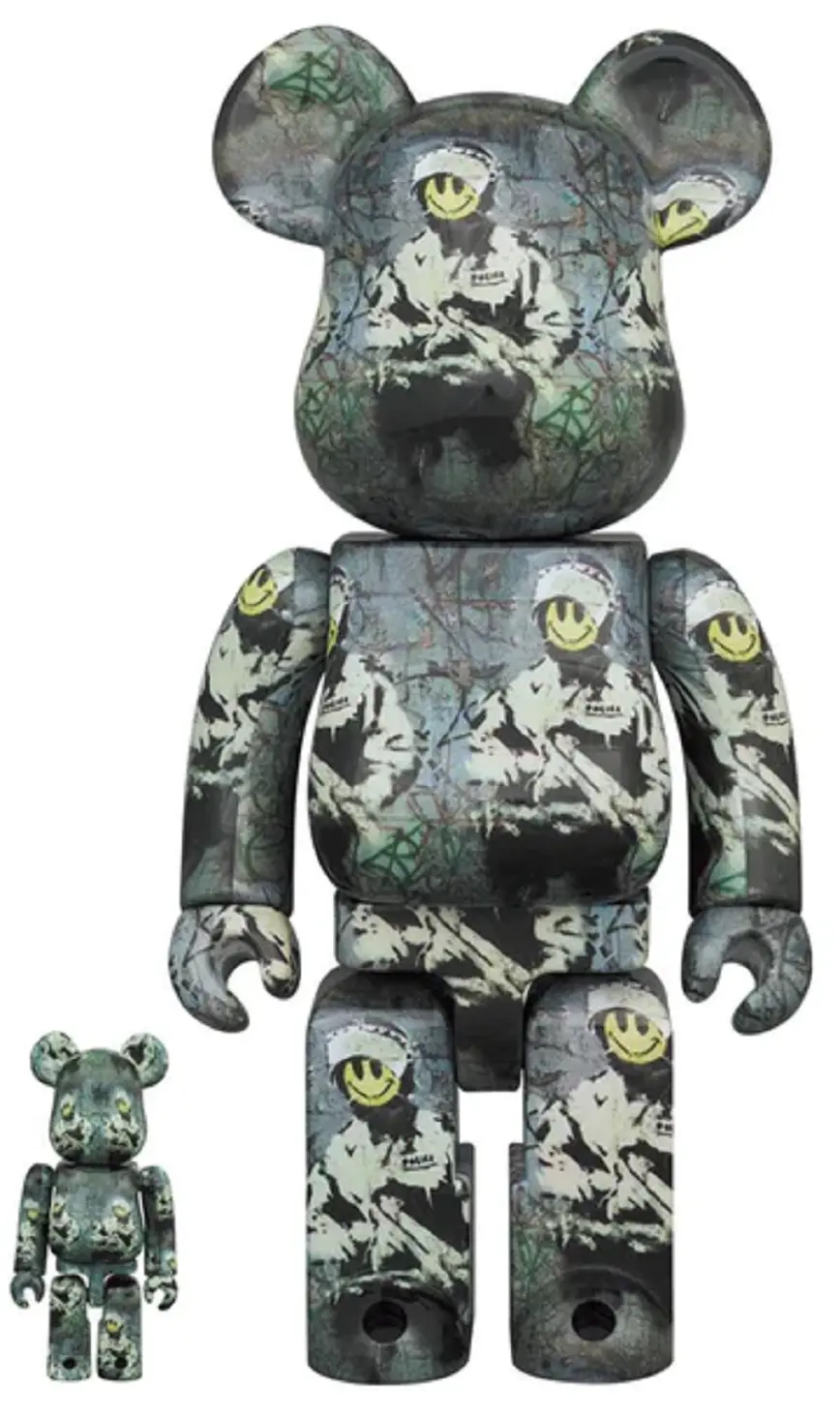 Mô Hình Brandalism Bearbrick 100% + 400% 'Riot Cop' 99253-RCP-0104