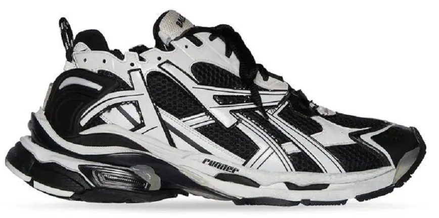 Giày Balenciaga Runner Trainers 'Black White' 677403W3RB29010
