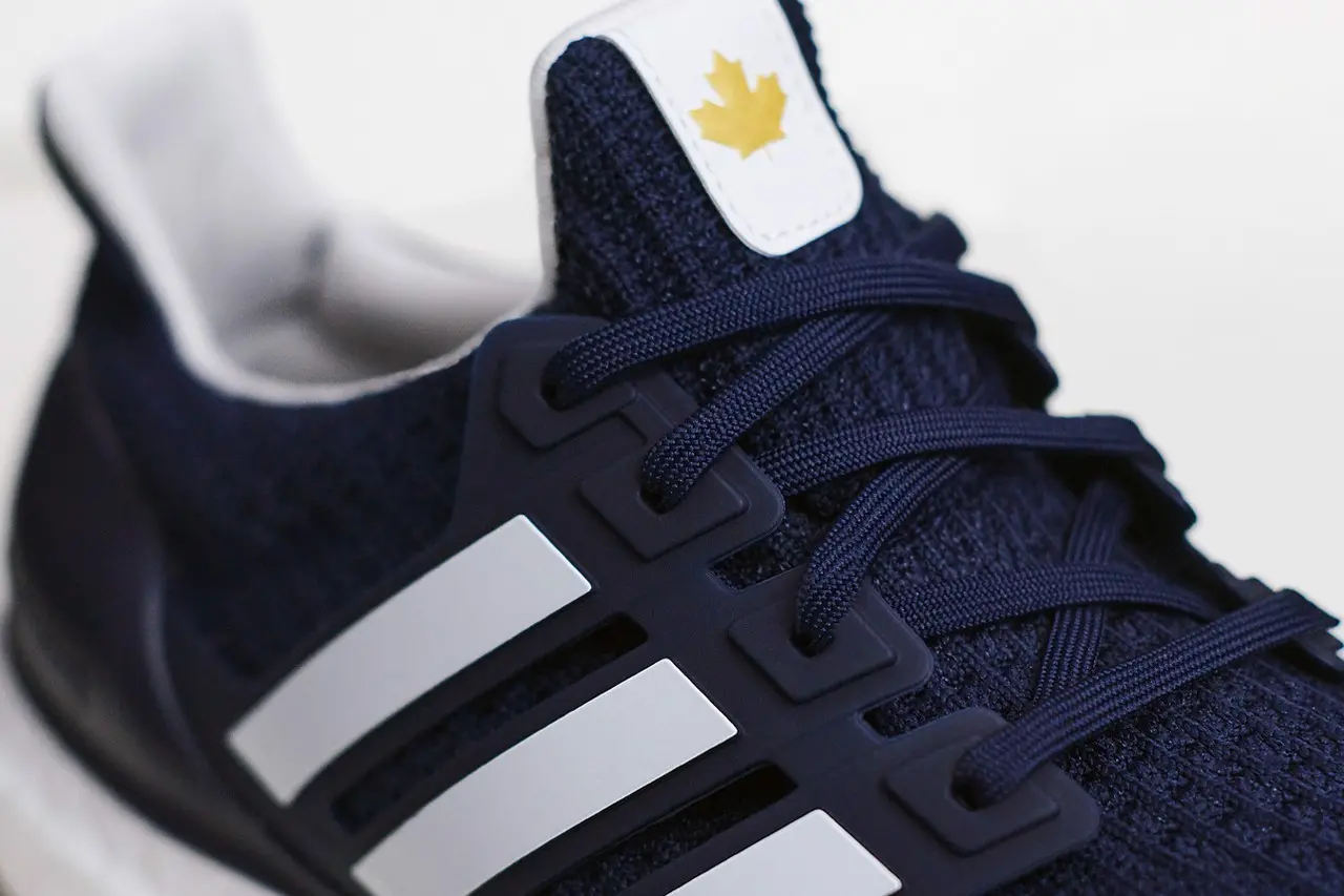 Cùng adidas ra mắt phiên bản UltraBOOST DNA "Marathon Of Hope" tưởng nhớ huyền thoại Terry Fox