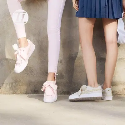 Top 10 đôi Sneaker vừa túi tiền cho học sinh, sinh viên ( phần 2 )