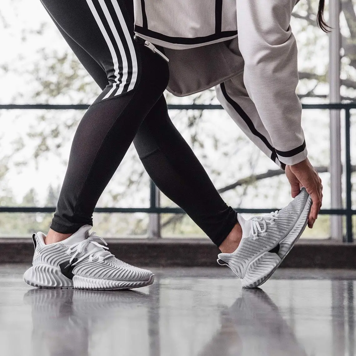 giai-ma-moi-thac-mac-ve-cong-nghe-alphabounce-cua-adidas
