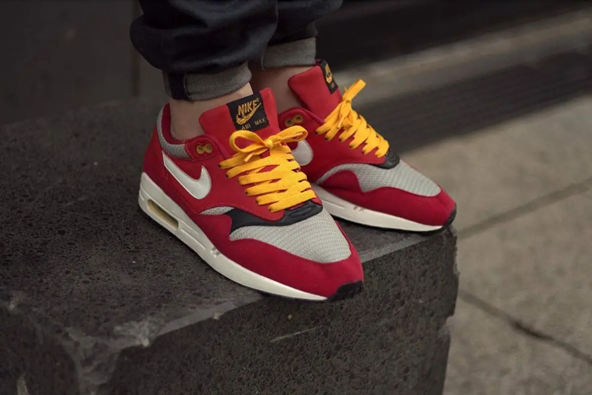Nhìn lại 20 mẫu Nike Air Max 1 đáng mua nhất từ trước đến giờ