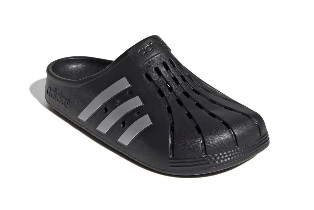 Bỏ trend Crocs đi, chào mừng anh em đến với adliette Clogs