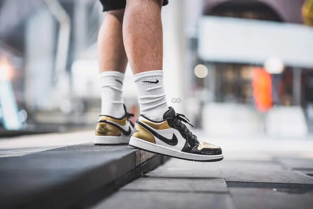 dau-la-nhung-doi-nike-air-jordan-1-low-ban-chay-nhat-2020 dau-la-nhung-doi-nike-air-jordan-1-low-ban-chay-nhat-2020