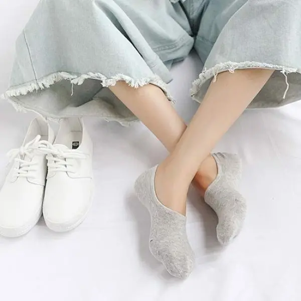 8 Mẹo giúp bạn cứu vãn đôi giày bị chật sau khi mua hiệu quả 8 Mẹo giúp bạn cứu vãn đôi giày bị chật sau khi mua hiệu quả