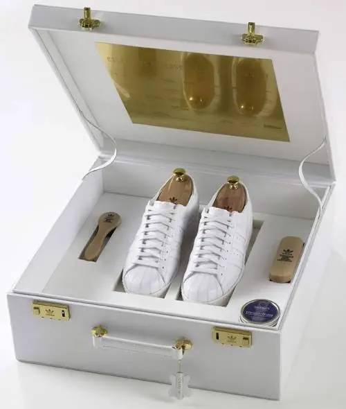 cau-chuyen-mang-tinh-bieu-tuong-cua-adidas-superstar
