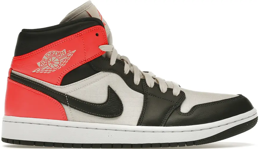 Giày Nike Wmns Air Jordan 1 Mid SE 'Newsprint' DQ6078-100