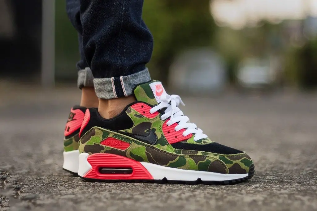 Nike Air Max 90 đẹp nhất trong lịch sử 30 năm của sneaker