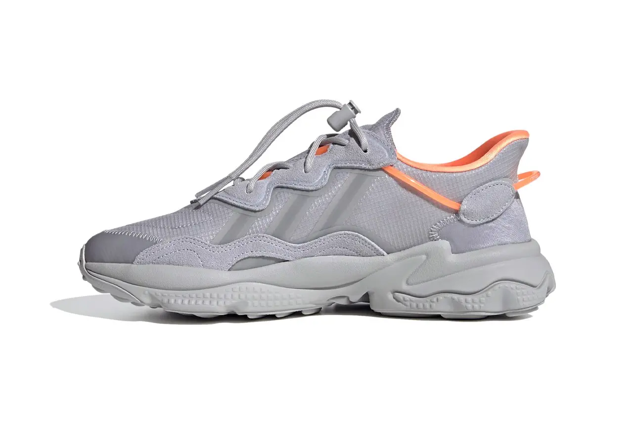 adidas OZWEEGO "Halo Silver/Screaming Orange" - Khi người giàu thích chơi đồ cổ adidas OZWEEGO "Halo Silver/Screaming Orange" - Khi người giàu thích chơi đồ cổ