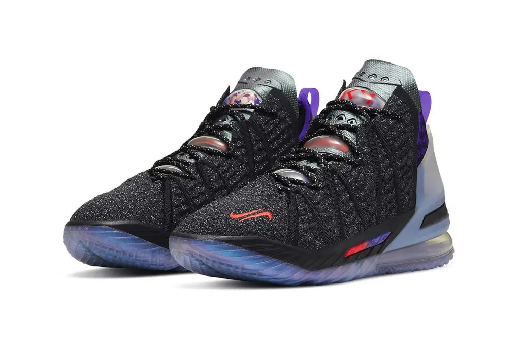 Nike LeBron 18 mang đến đường màu lấy cảm hứng từ siêu sao trẻ Kylian Mbappé