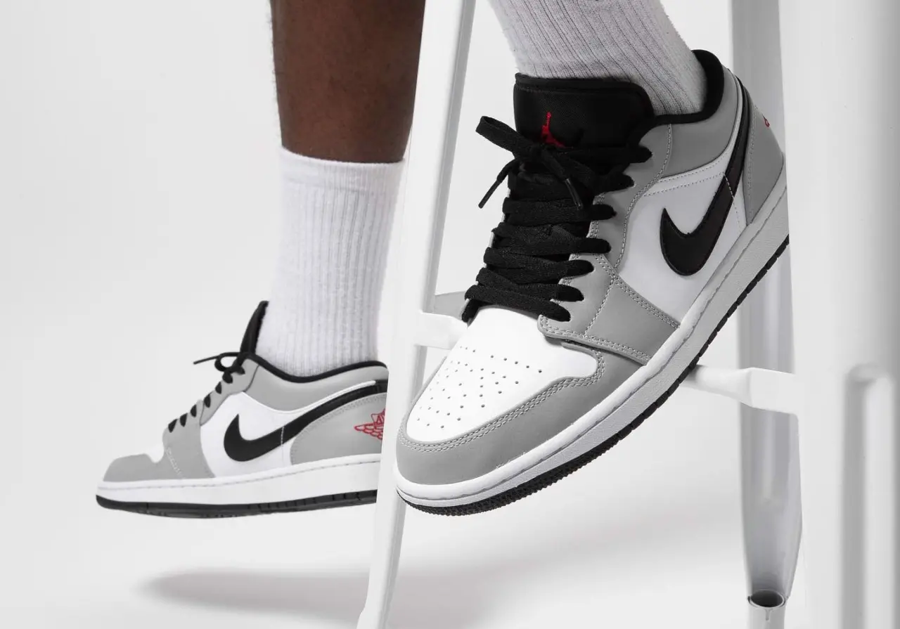 dau-la-nhung-doi-nike-air-jordan-1-low-ban-chay-nhat-2020 dau-la-nhung-doi-nike-air-jordan-1-low-ban-chay-nhat-2020