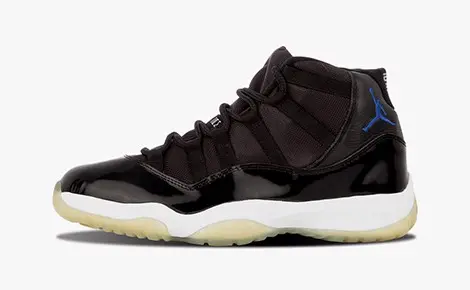 Air Jordan 11 Retro “Space Jam” Phối màu:&nbsp;Black/Varsity Royal-White Code:&nbsp;136046-041 Ngày ra mắt:&nbsp;13/12/2000 Giá bán lẻ:&nbsp;125 USD