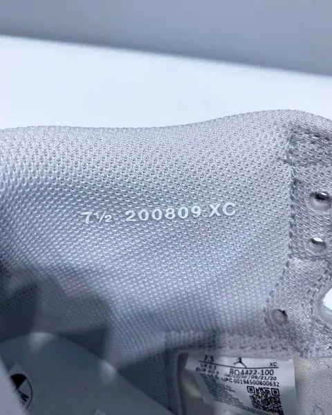Air Jordan Hi ’85 “Neutral Grey” sẽ được retro vào năm 2021
