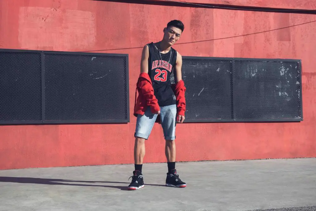 Air Jordan 4, cái tên khiến mọi sneakerhead điên đảo