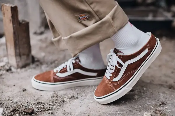 6 lí do bạn nên sử hữu ngay cho mình một "em" Vans Mule