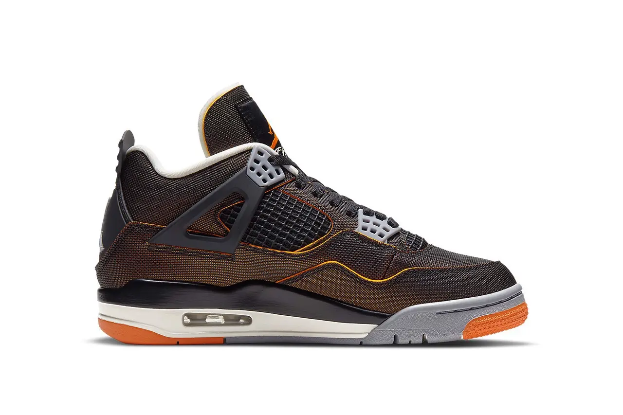 Air Jordan 4 "Starfish" tỏa sáng trên nền màu đen quen thuộc Air Jordan 4 "Starfish" tỏa sáng trên nền màu đen quen thuộc