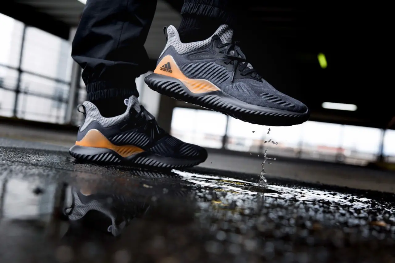 giai-ma-moi-thac-mac-ve-cong-nghe-alphabounce-cua-adidas