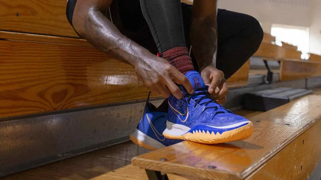 Đánh giá chi tiết mẫu giày bóng rổ "quốc dân" Kyrie 7 của Kyrie Irving!