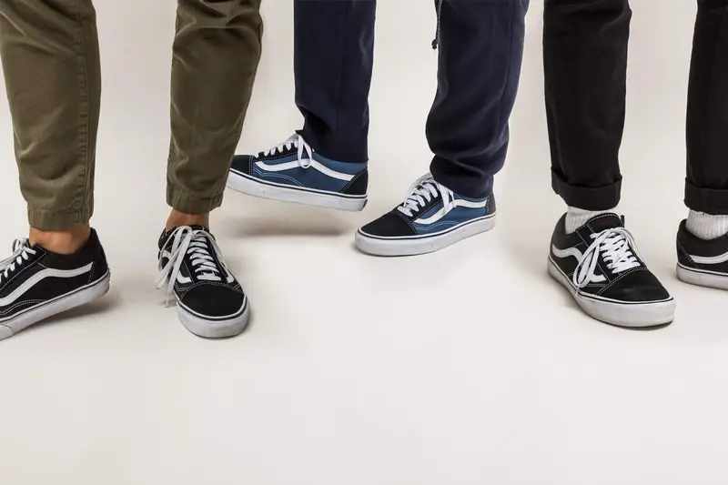 Top 10 đôi Sneaker vừa túi tiền cho học sinh, sinh viên ( phần 1 )