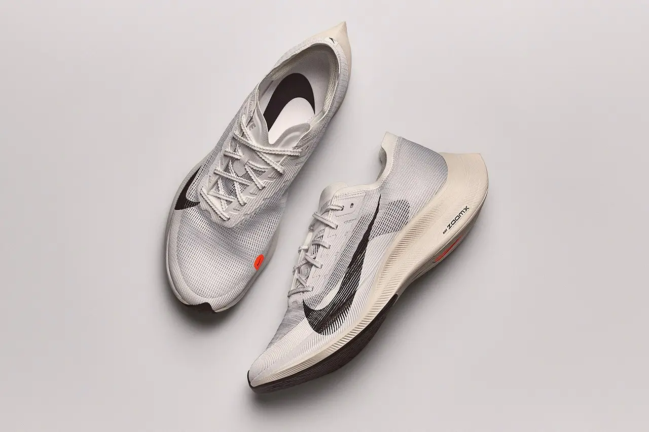 nike-running-zoomx-vaporfly-next-2-da-san-sang-cho-ngung-chang-dua