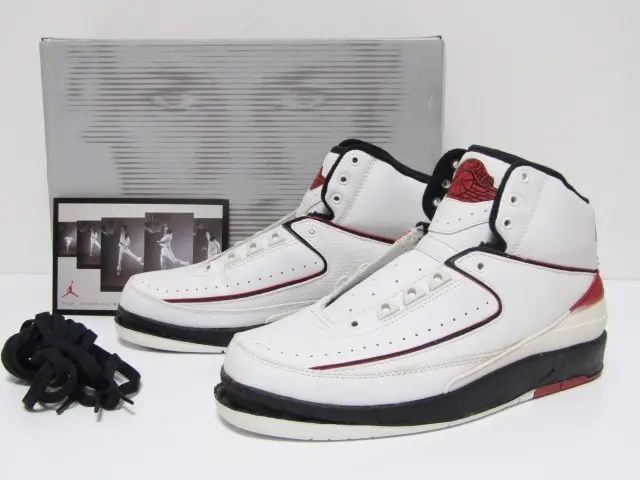 [ Góc Look Back ] về những mẫu giày trở thành một biểu tượng huyền thoại trong giới Sneakerhead trên toàn thế giới mang cái tên Jordan ( kì thứ 2 –Air Jordan 2 )