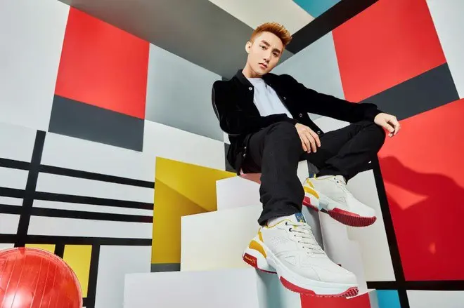 Top 10 đôi Sneaker vừa túi tiền cho học sinh, sinh viên ( phần 2 )