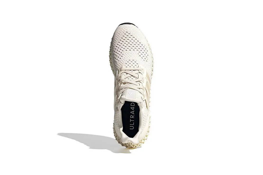adidas Ultra4D "Footwear White/Core White" hứa hẹn sự bùng nổ trong thời gian tới