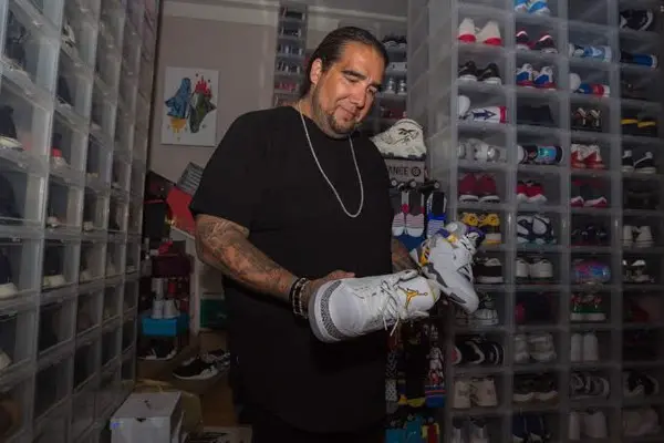 Netflix’s “Sneakerheads” – Thế nào là một “đầu giày” thứ thiệt