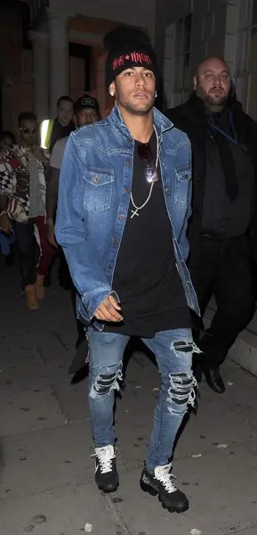 Những khoảnh khắc “xịn sò” nhất cùng sneaker của Neymar
