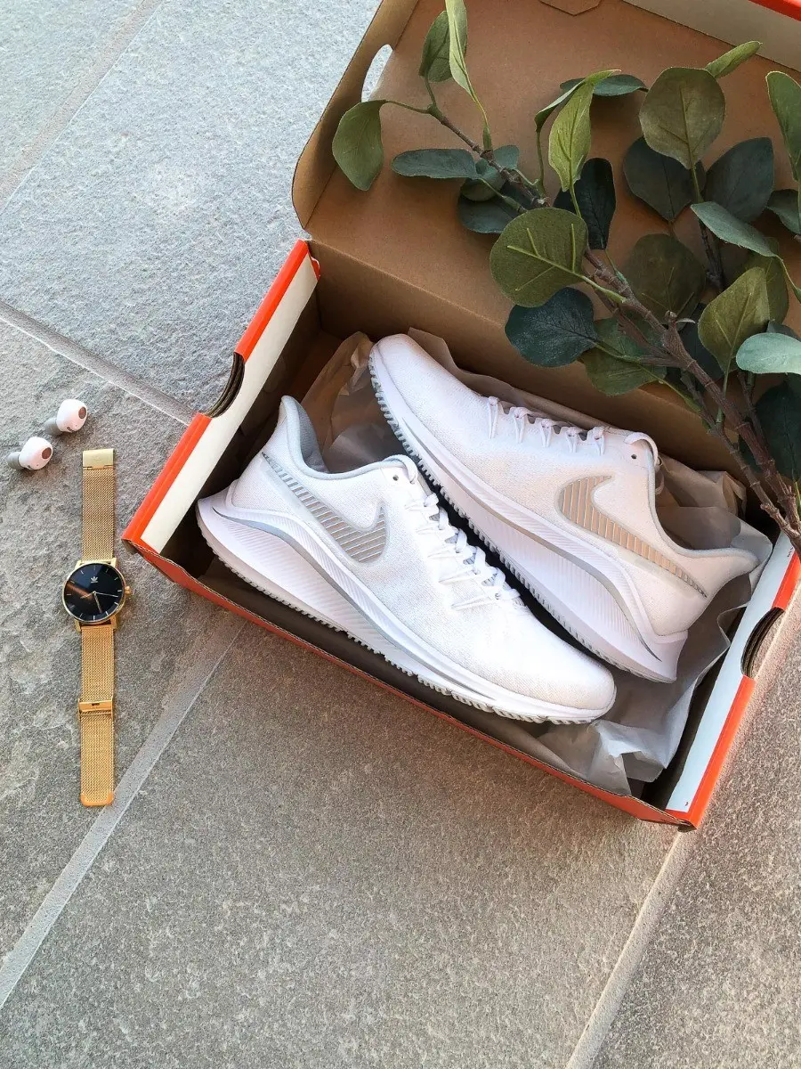 Air Zoom Vomero 14 White&nbsp; Giá trung bình : $180&nbsp;• Code sản phẩm :&nbsp;AH7858-102
