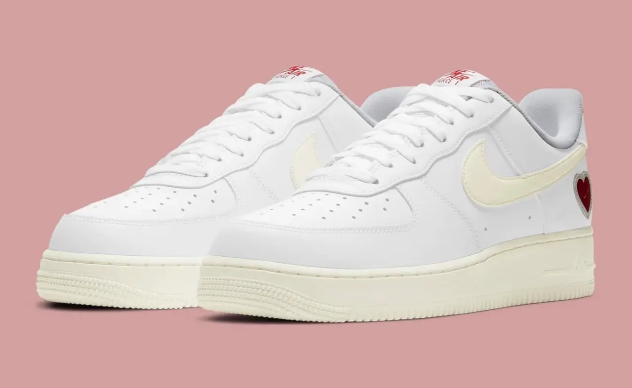 tong-hop-6-doi-sneakers-dang-chu-y-ra-mat-trong-thang-2-nam-2021 tong-hop-6-doi-sneakers-dang-chu-y-ra-mat-trong-thang-2-nam-2021