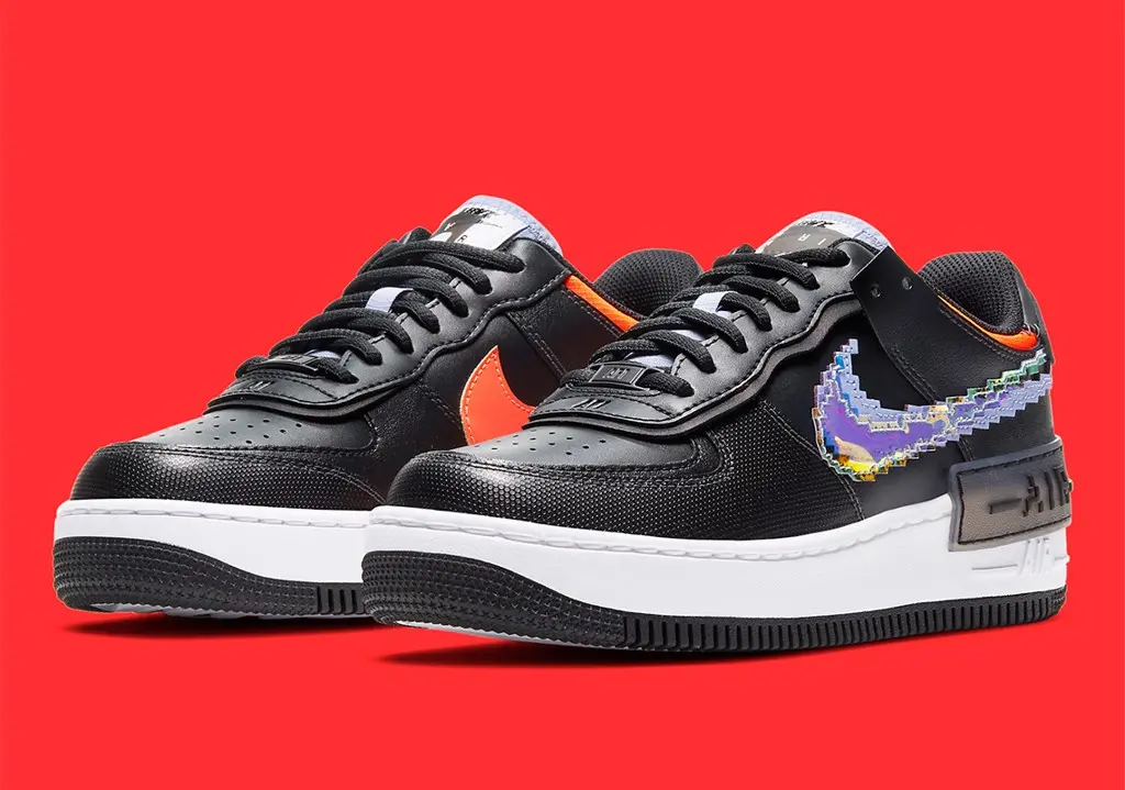 Nike Air Force 1 cực độc lạ với phong cách "graphic" có 1-0-2