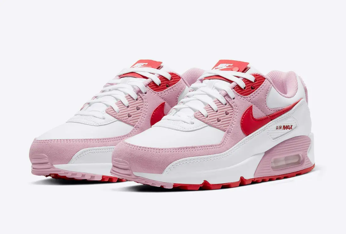 tong-hop-6-doi-sneakers-dang-chu-y-ra-mat-trong-thang-2-nam-2021 tong-hop-6-doi-sneakers-dang-chu-y-ra-mat-trong-thang-2-nam-2021
