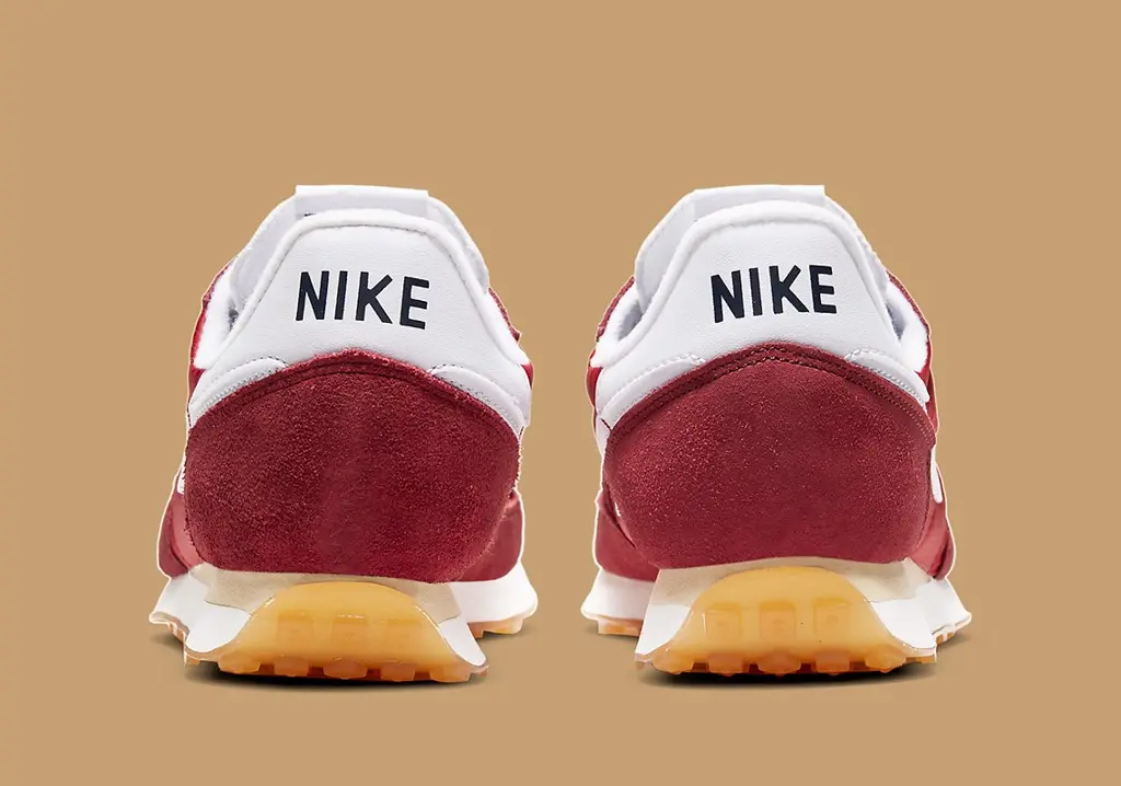 Nike Running Vintage cho ra mắt phối màu origin quen thuộc “Gym Red” Nike Running Vintage cho ra mắt phối màu origin quen thuộc “Gym Red”