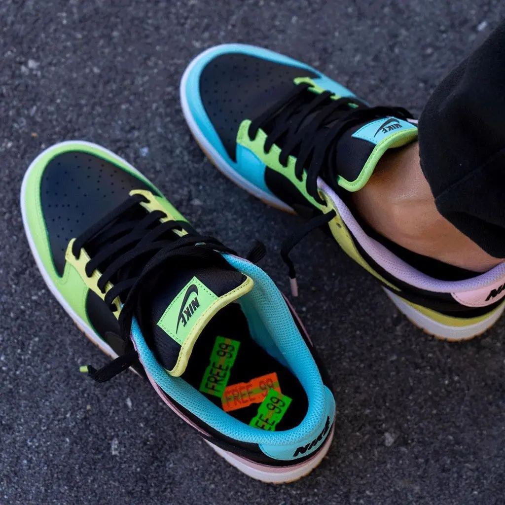Đường phối màu thứ hai của Nike Dunk Low “FREE.99” xuất hiện