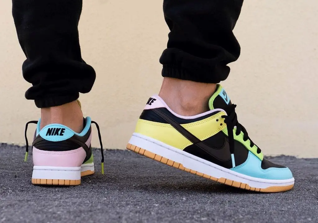 Đường phối màu thứ hai của Nike Dunk Low “FREE.99” xuất hiện