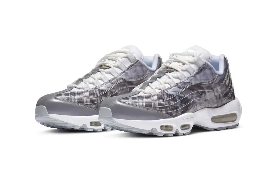 nike-mo-hinh-anh-x-ray-tren-doi-air-max-95-voi-hoa-tiet-grisly