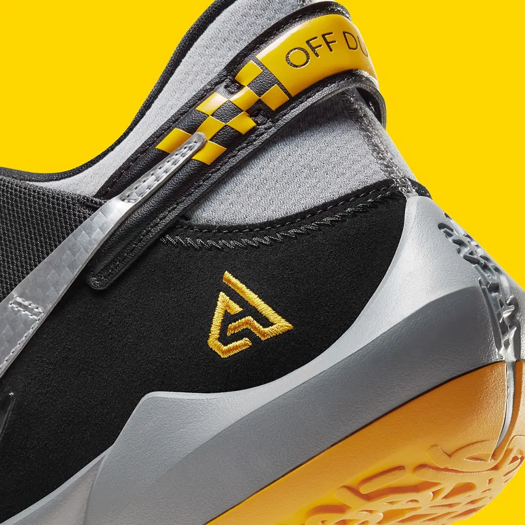 Nike Zoom Freak 2 ra mắt phối màu "taxi" với những chi tiết thú vị Nike Zoom Freak 2 ra mắt phối màu "taxi" với những chi tiết thú vị