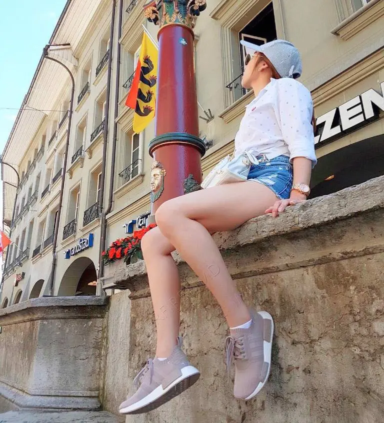 Gợi ý chọn giày cho mùa du lịch 2020