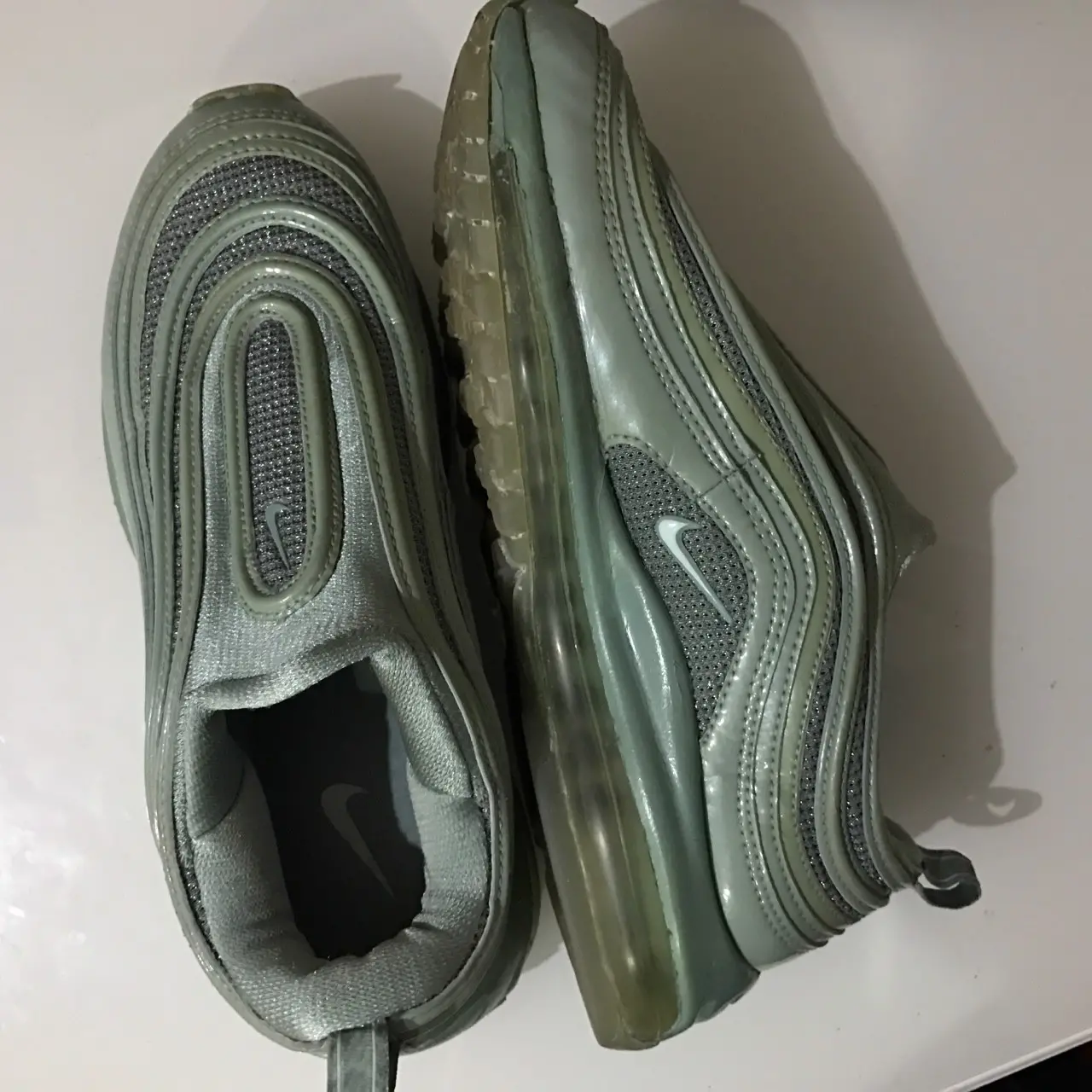 Tại sao Nike Air Max 97 lại trở thành huyền thoại ?