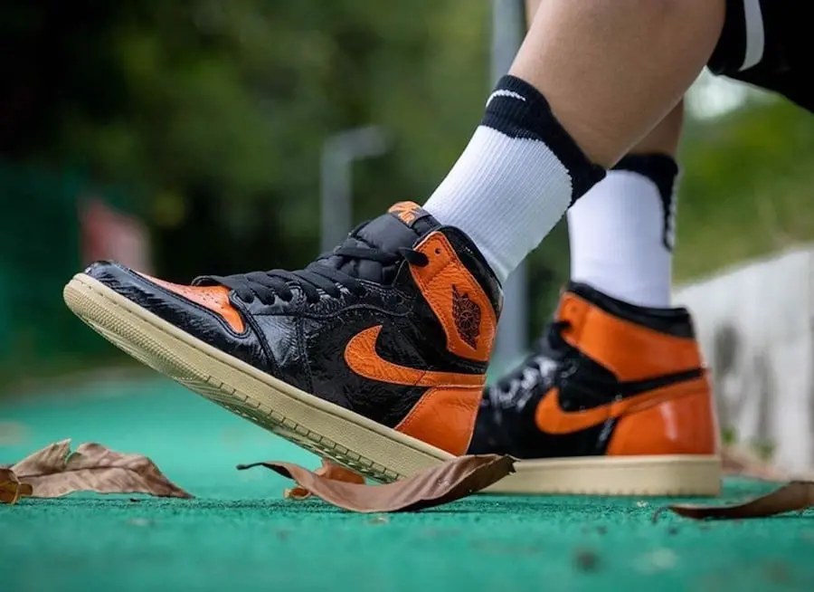 On-feet đôi Nike Jordan 1 Retro High 'Shattered Backboard' 3.0