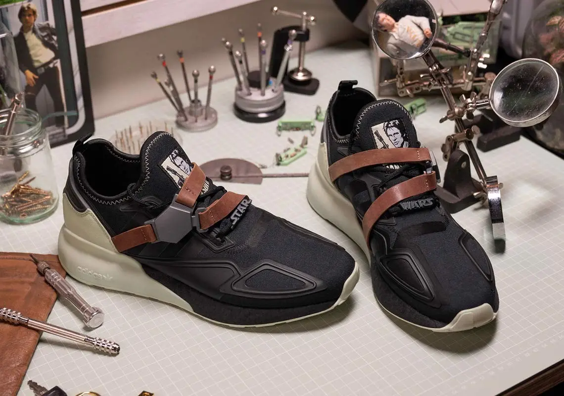 Star World x adidas ZX 2K Boost trở lại với món quà từ vũ trụ