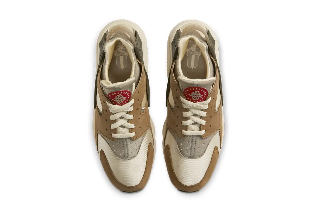 Cái nhìn chính thức về Stüssy x Nike Air Huarache LE "Desert Oak" Cái nhìn chính thức về Stüssy x Nike Air Huarache LE "Desert Oak"