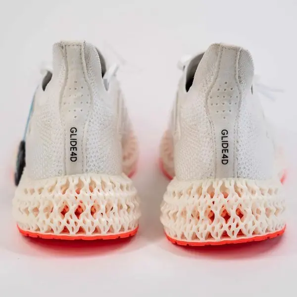 Hinh anh 3: Thuong hieu Duc bo sung thiet ke adidas Glide 4D cho bo suu tap 4D