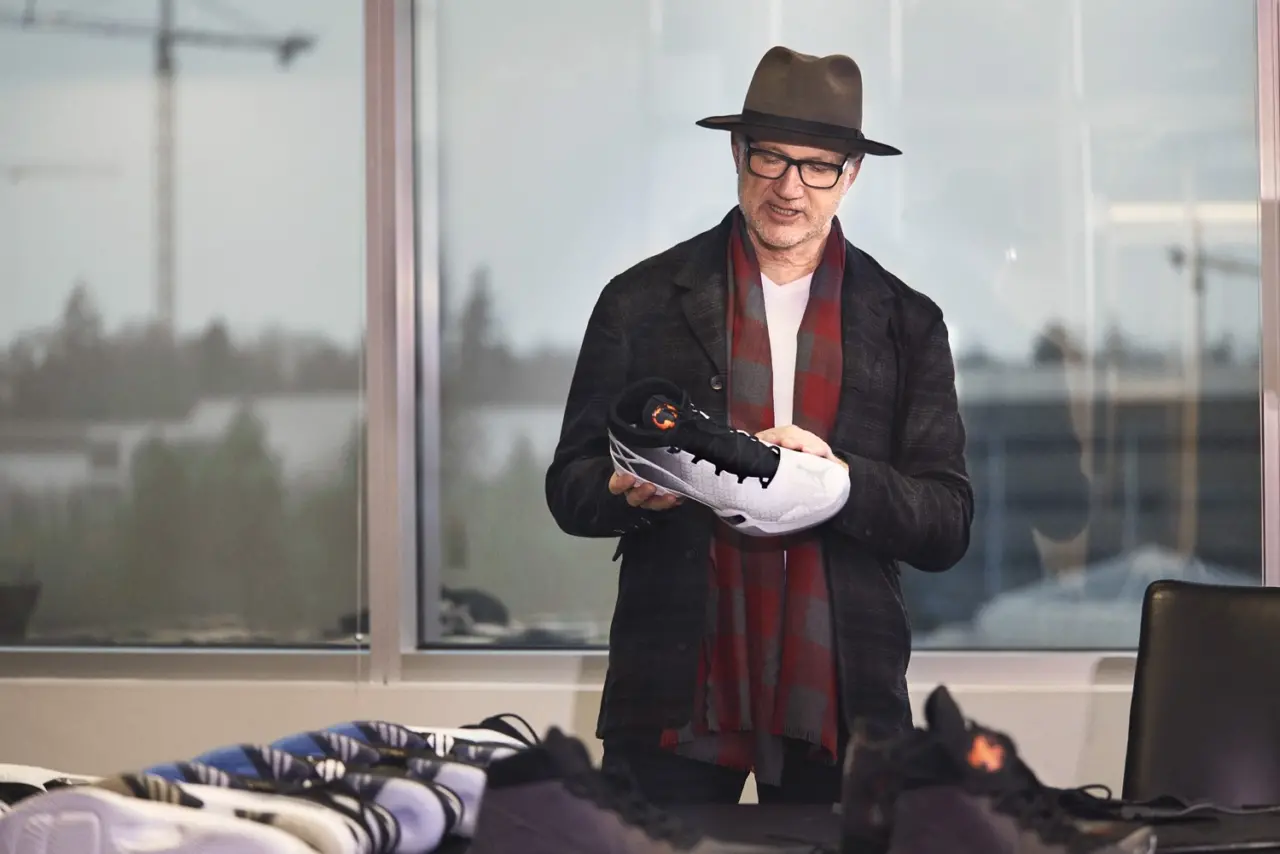Air Jordan 4, cái tên khiến mọi sneakerhead điên đảo